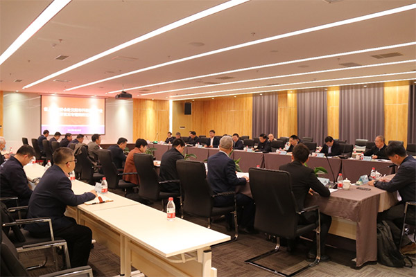 省人大副主任陳向群一行就航空產業發展情況到集團開展專題調研